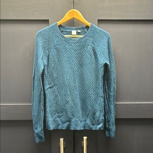 Blue Crew Neck Sweater in Lightweight Knit